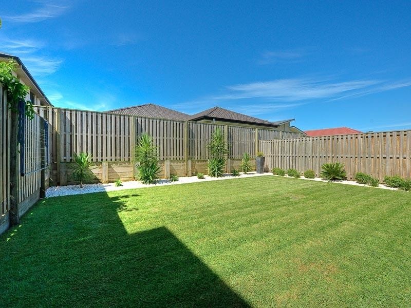 4 Diamantina Crescent, Fitzgibbon QLD 4018