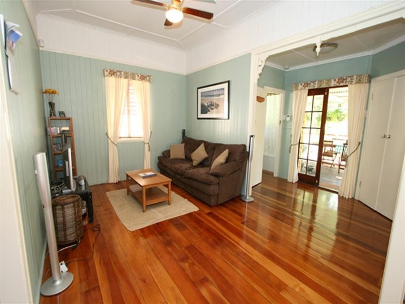 55 Beatrice Street, Hawthorne QLD 4171