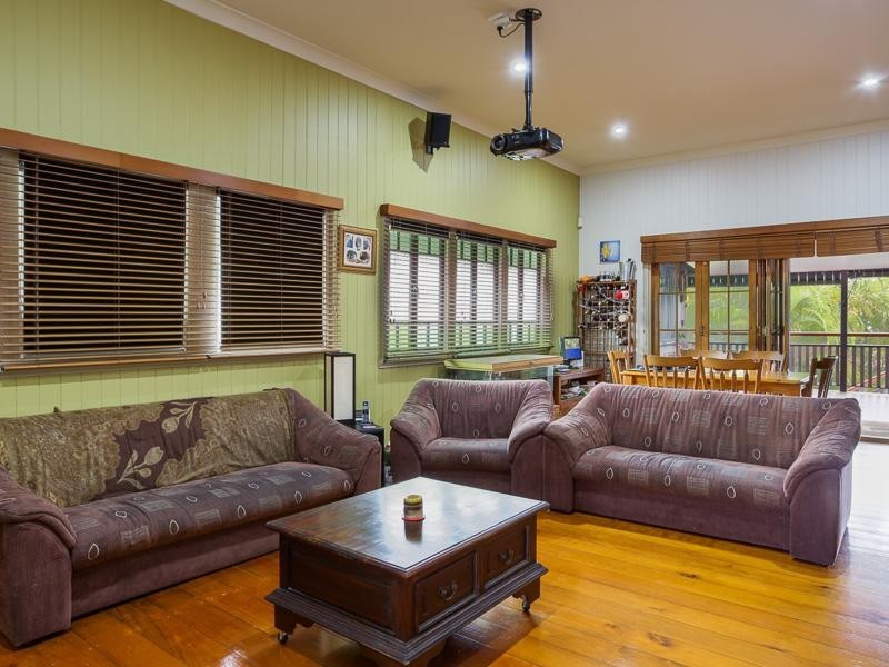 23 Cambridge Street, Bulimba QLD 4171