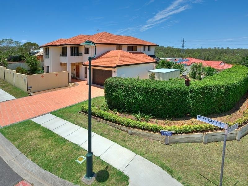 94 Silky Oak Crescent, Carindale QLD 4152