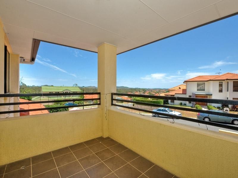 94 Silky Oak Crescent, Carindale QLD 4152