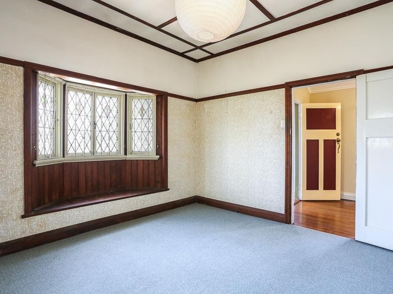 6 Annie Street, Camp Hill QLD 4152