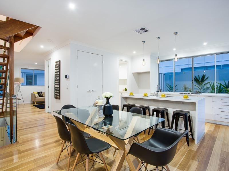 4/42 Philip Street, Hawthorne QLD 4171