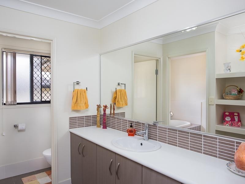 79 Moss Road, Wakerley QLD 4154