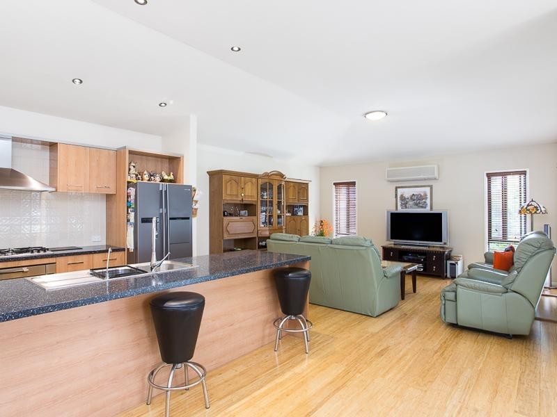 84 Celestial Court, Carina QLD 4152