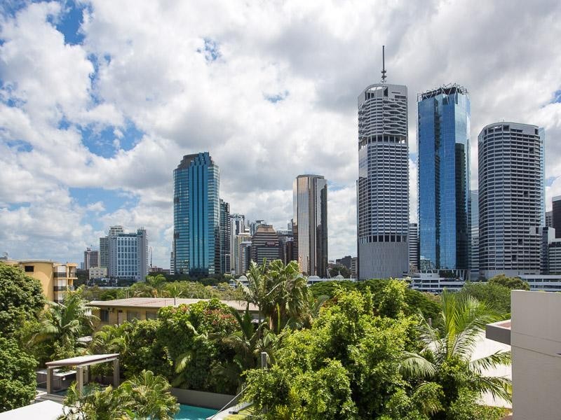 15/123 Main Street, Kangaroo Point QLD 4169