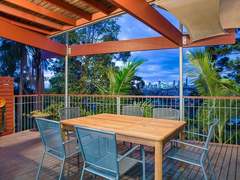 44 Wentworth Parade, Balmoral QLD 4171