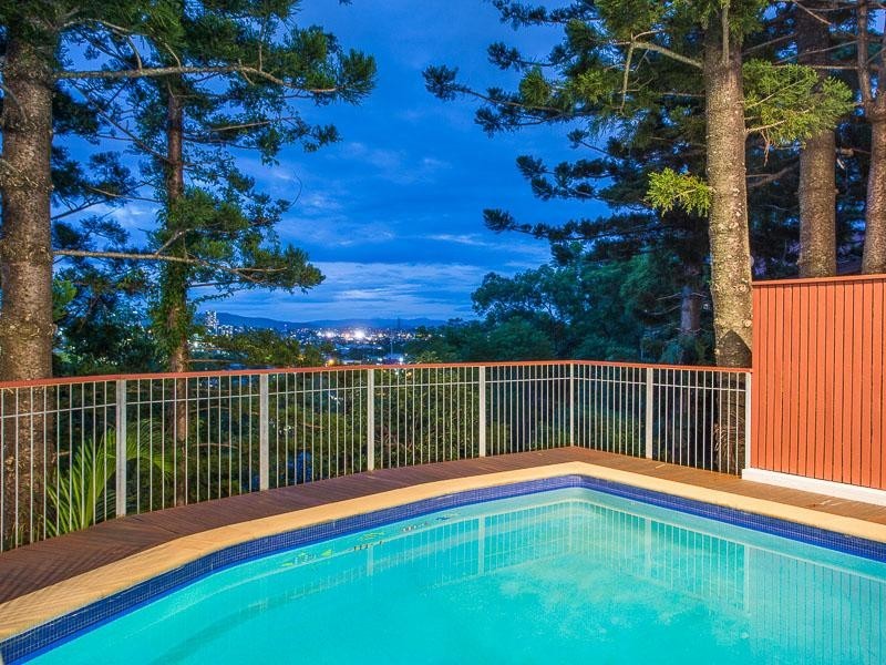 44 Wentworth Parade, Balmoral QLD 4171