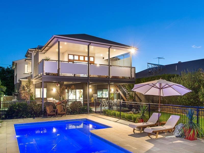 56 Henderson Street, Camp Hill QLD 4152