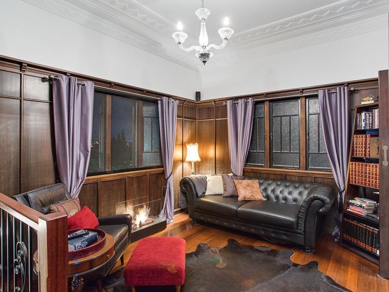 56 Henderson Street, Camp Hill QLD 4152