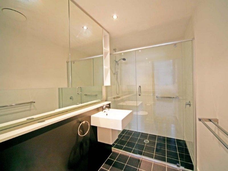 871/35 Harbour Road, Hamilton QLD 4007