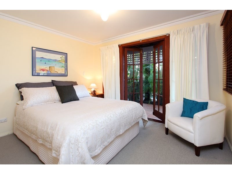 160 Virginia Avenue, Hawthorne QLD 4171