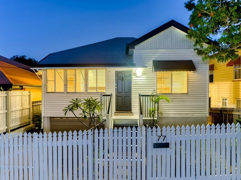 77 Ison Street, Morningside QLD 4170