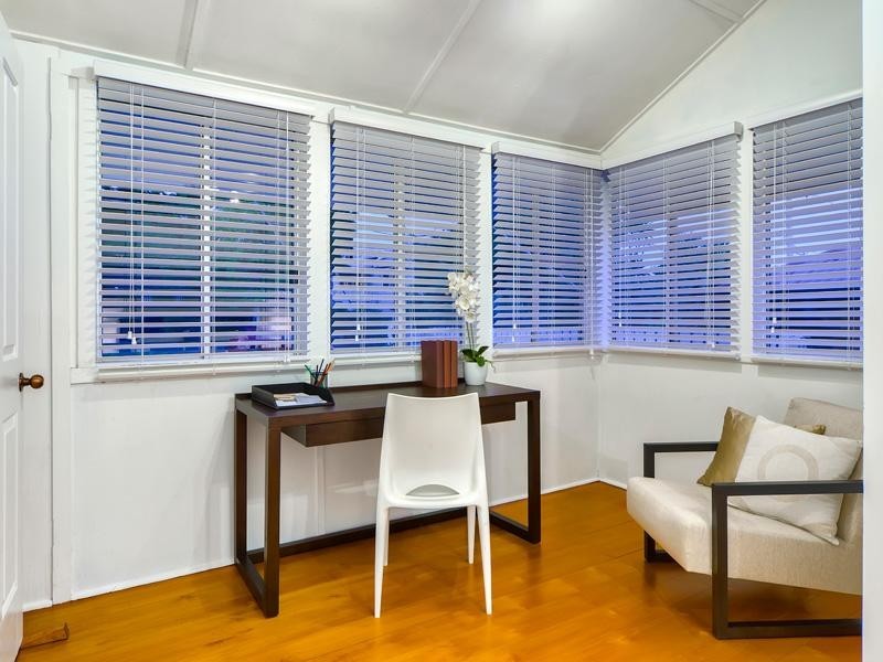 77 Ison Street, Morningside QLD 4170
