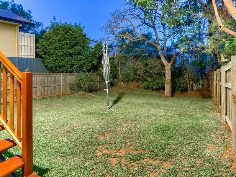 77 Ison Street, Morningside QLD 4170