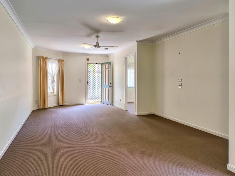 2/249 Riding Road, Balmoral QLD 4171