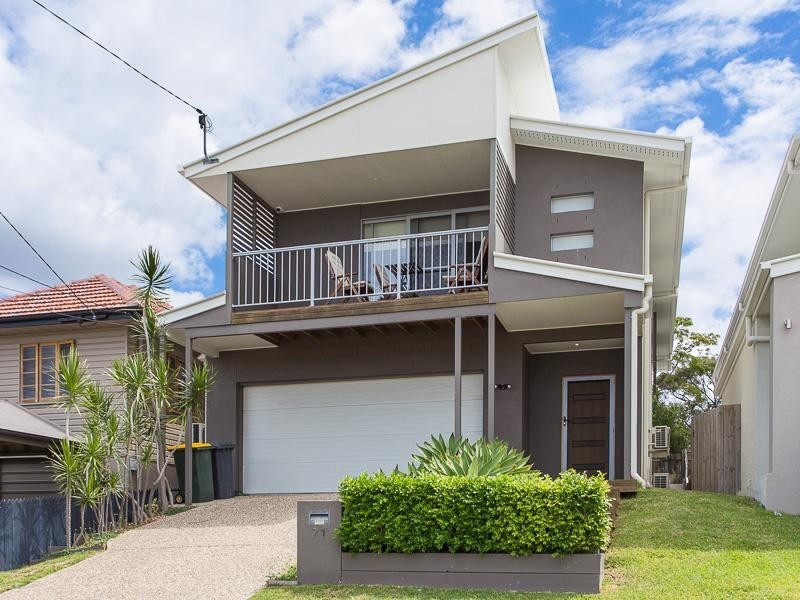 71 Raven Street, Camp Hill QLD 4152