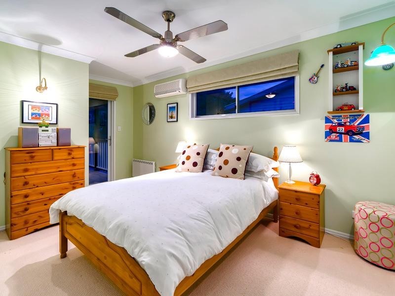 14 Coates Street, Morningside QLD 4170