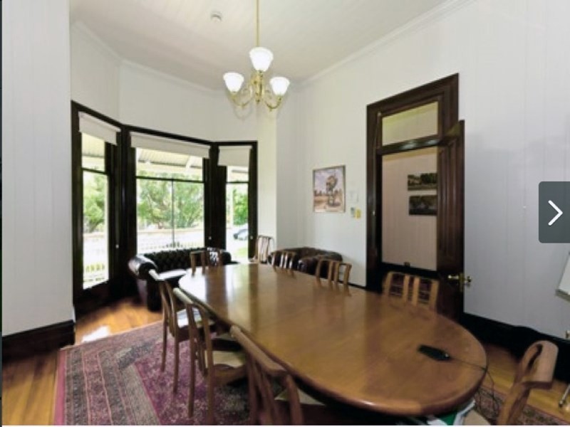 2497 Logan Road, Eight Mile Plains QLD 4113