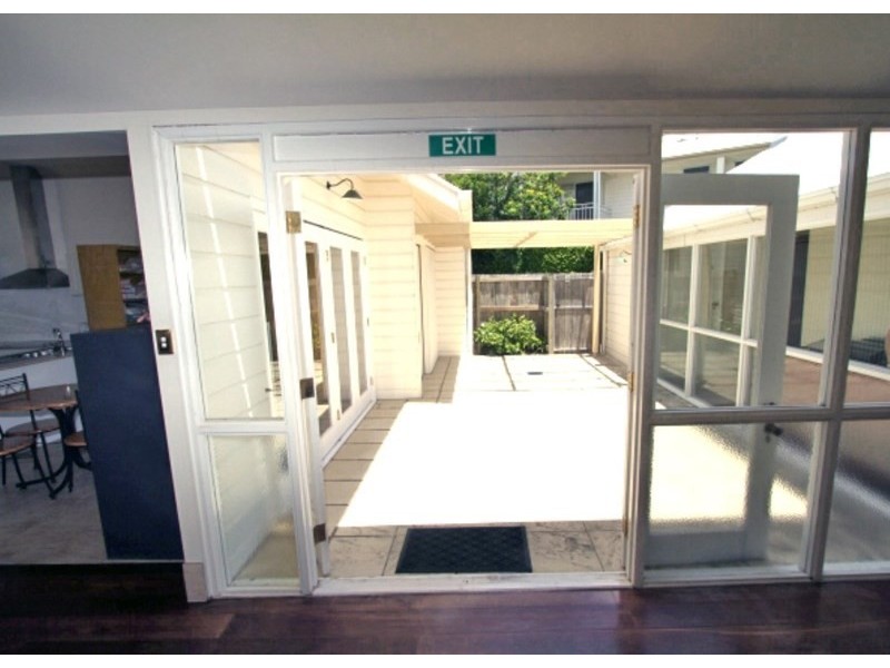 2497 Logan Road, Eight Mile Plains QLD 4113