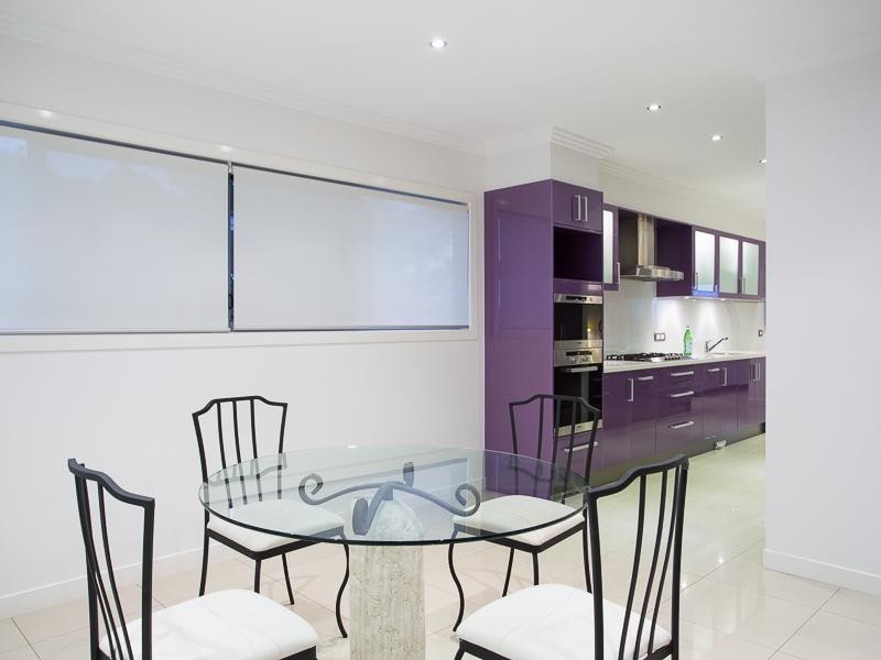 25 Sylvia Street, Camp Hill QLD 4152