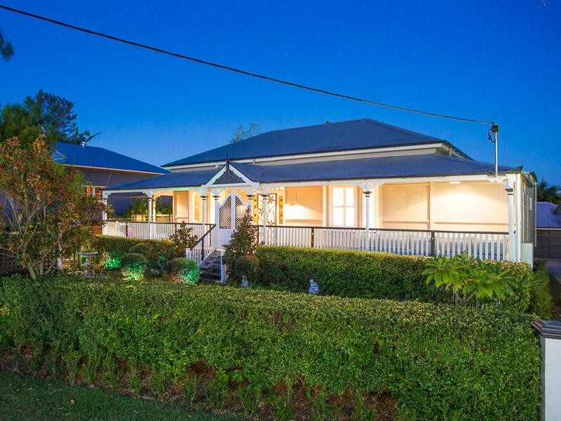 147 Virginia Avenue, Hawthorne QLD 4171