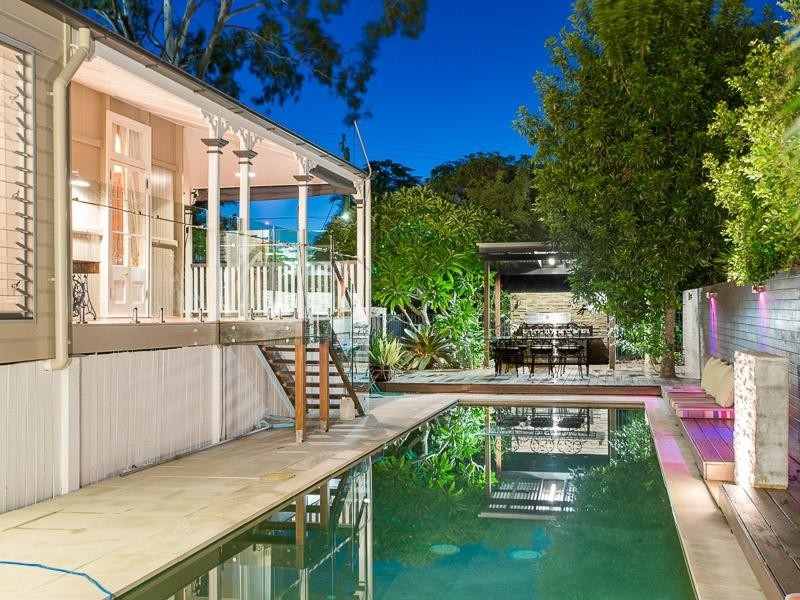 147 Virginia Avenue, Hawthorne QLD 4171