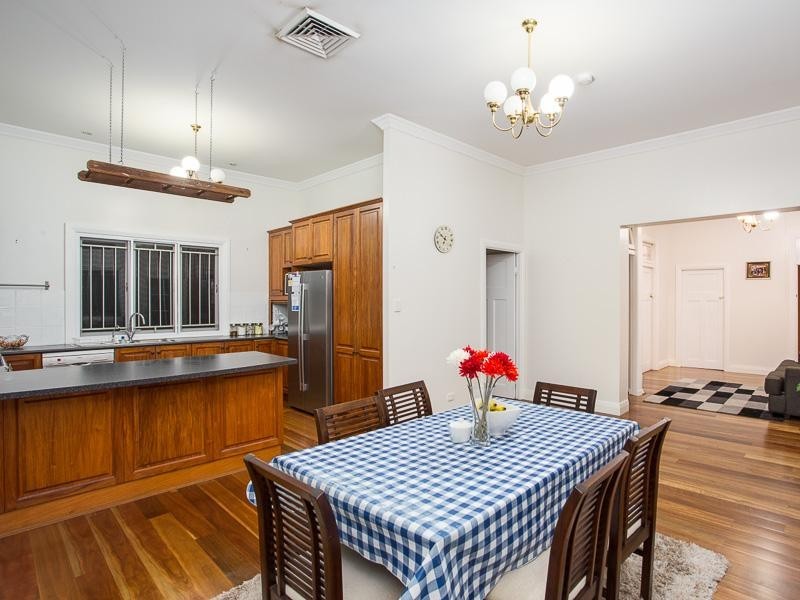 74 Bolan Street, Bulimba QLD 4171