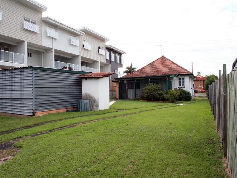 681 Wynnum Road, Morningside QLD 4170