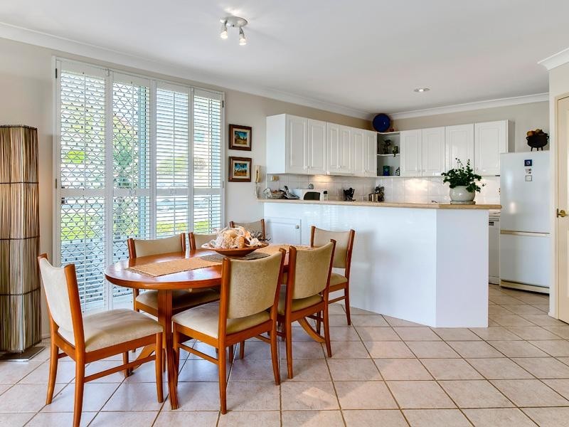 1/35 Benalla Street, Manly QLD 4179