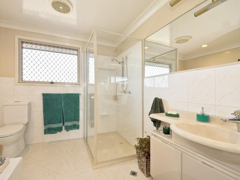 196 Thynne Road, Morningside QLD 4170