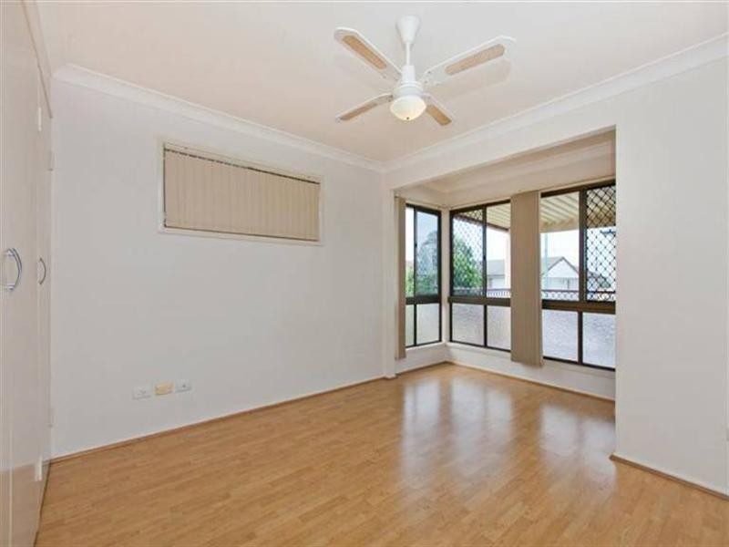 8 Price Avenue, Birkdale QLD 4159