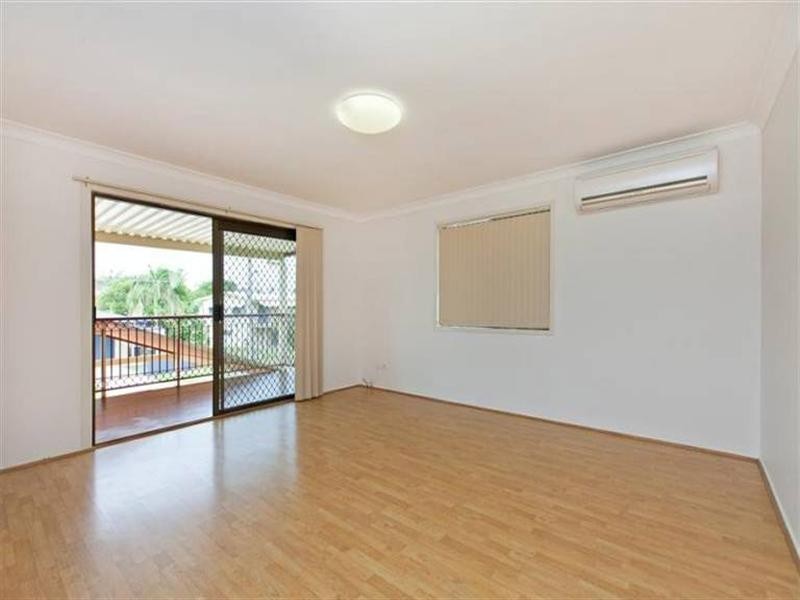 8 Price Avenue, Birkdale QLD 4159