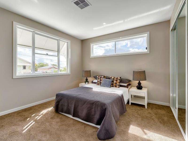 16 Keats Street, Cannon Hill QLD 4170