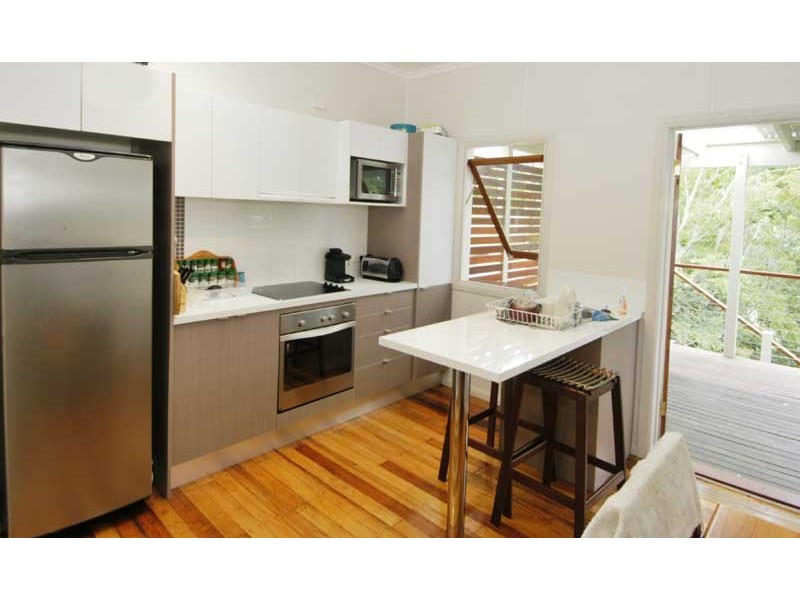 34 Kuranda Street, Balmoral QLD 4171