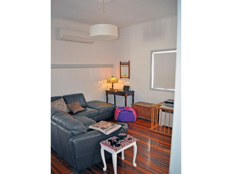 13 Adina Street, Norman Park QLD 4170