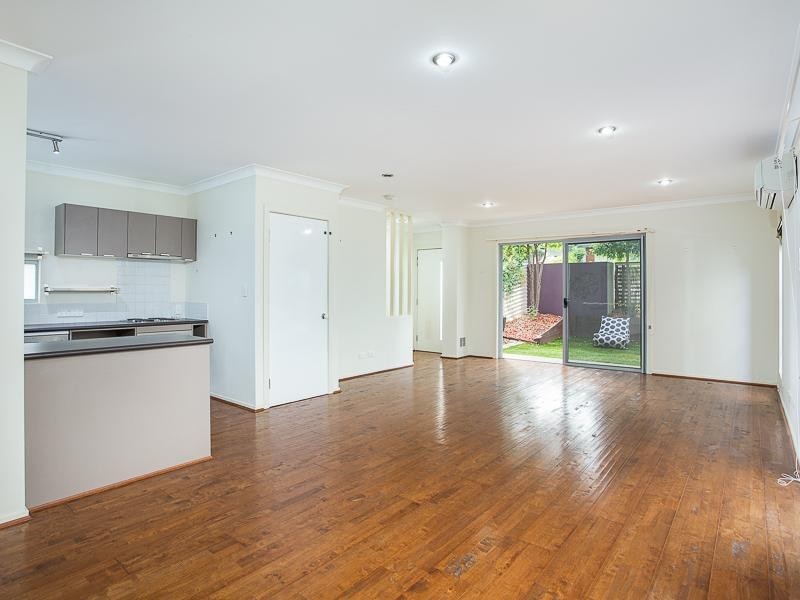 1/135 Grosvenor Street, Morningside QLD 4170