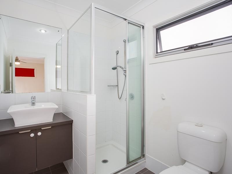 1/135 Grosvenor Street, Morningside QLD 4170