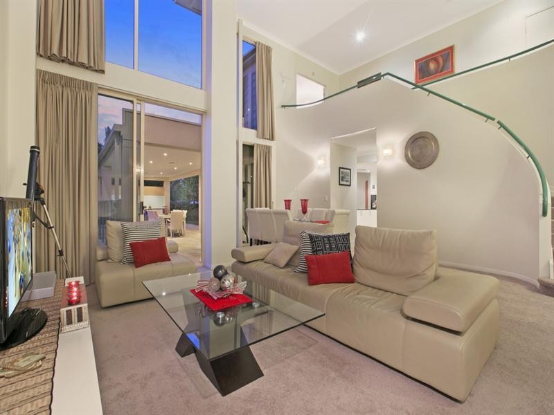 48 Delaney Circuit, Carindale QLD 4152