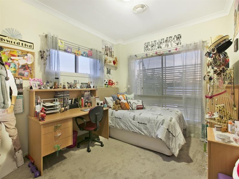 48 Delaney Circuit, Carindale QLD 4152