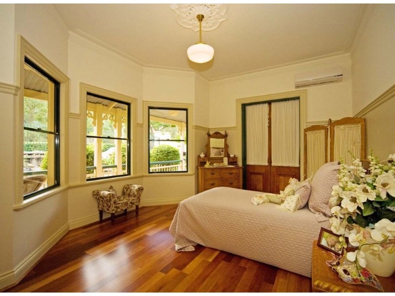 7 Ewer Street, Carindale QLD 4152