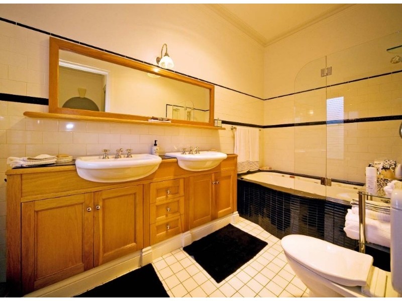 7 Ewer Street, Carindale QLD 4152