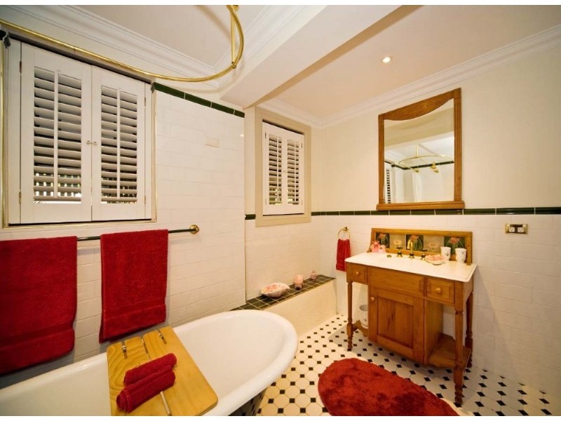 7 Ewer Street, Carindale QLD 4152