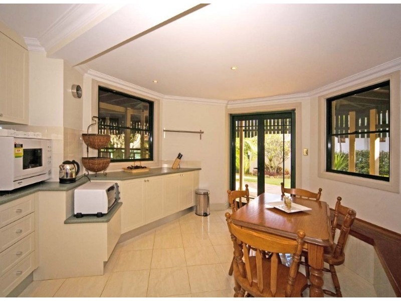 7 Ewer Street, Carindale QLD 4152