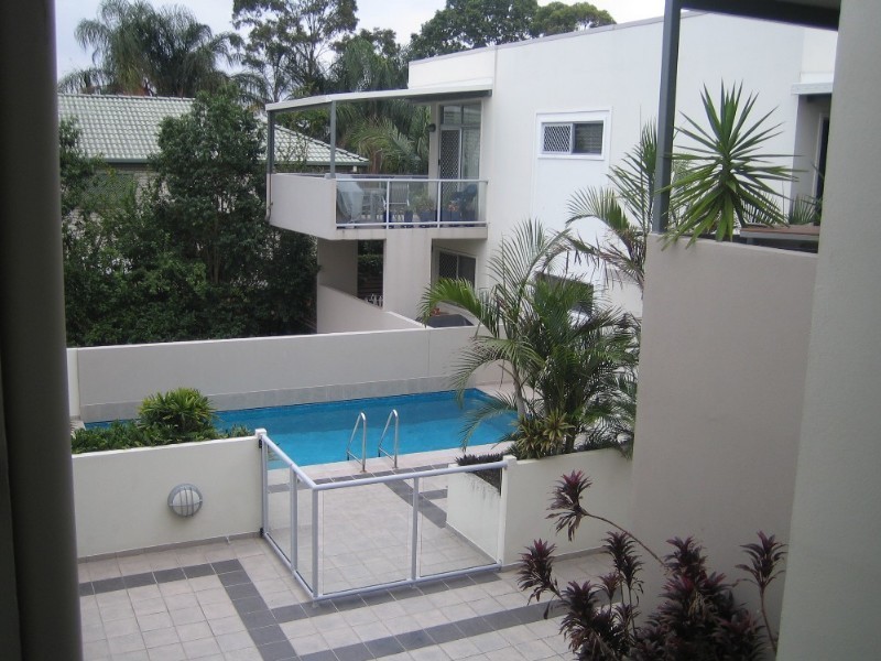 9/200 Riding Road, Balmoral QLD 4171