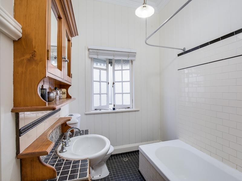290a Ferguson Road, Seven Hills QLD 4170