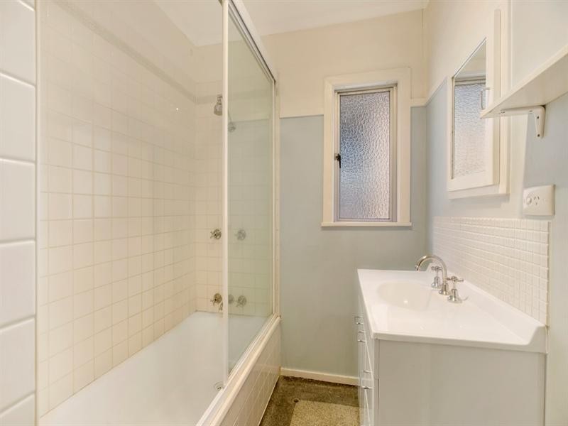 115 Chaucer Street, Moorooka QLD 4105