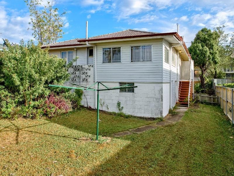 8 Grant Street, Balmoral QLD 4171