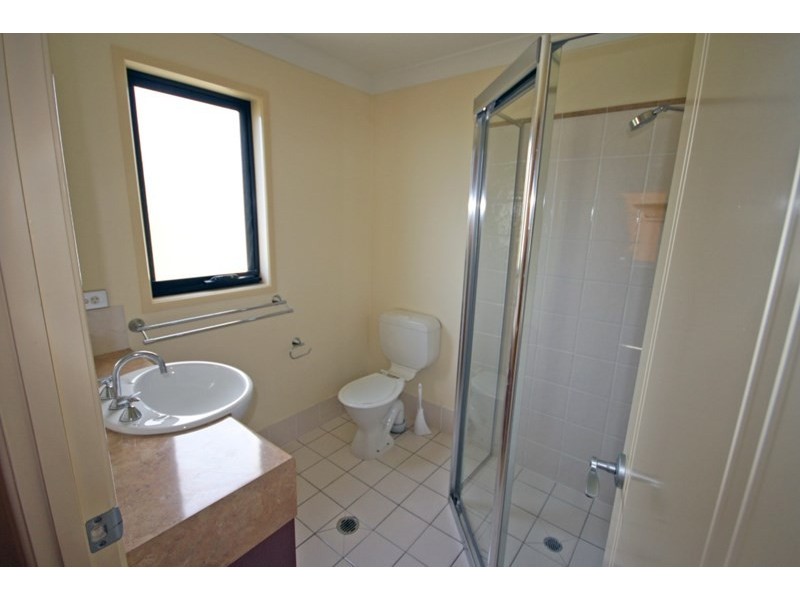 12 Mizen Place, Holland Park West QLD 4121