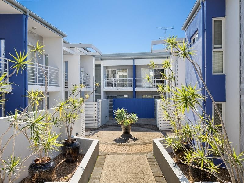 204/18 Richmond Road, Morningside QLD 4170